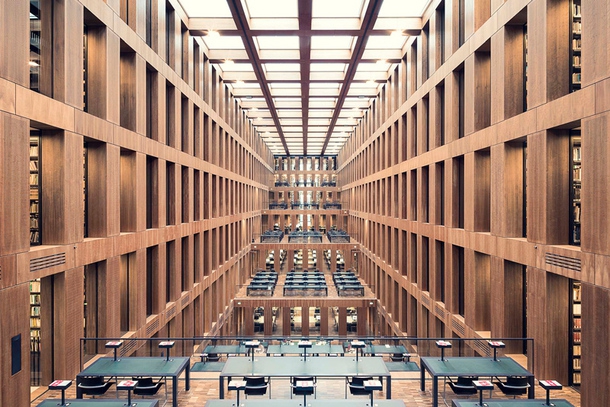 Библиотека Grimm Zentrum, Берлин, Германия